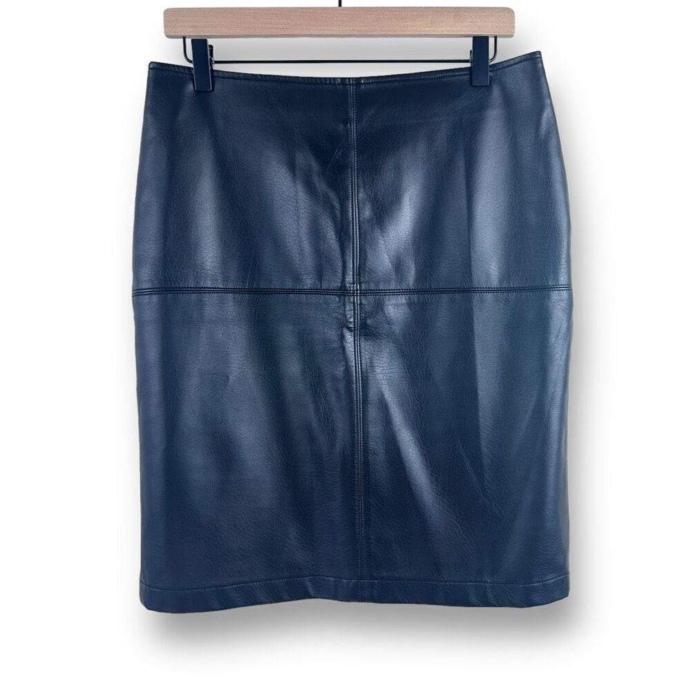 Tribal Women's Size 8 Faux Black Leather Pencil Skirt Classic‎ Sleek Minimalist